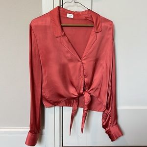 aritzia wilfred satin effect blouse
